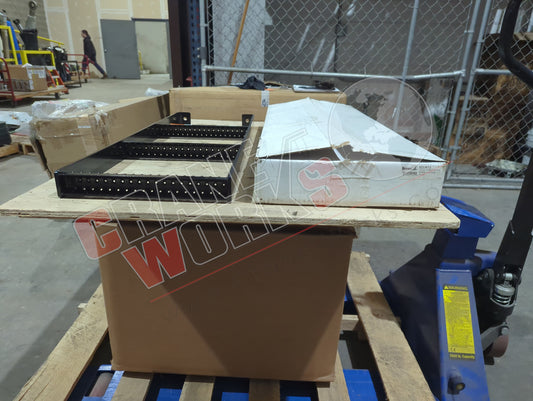 5233612 | New 3 Rung Steel Fixed Truck Step