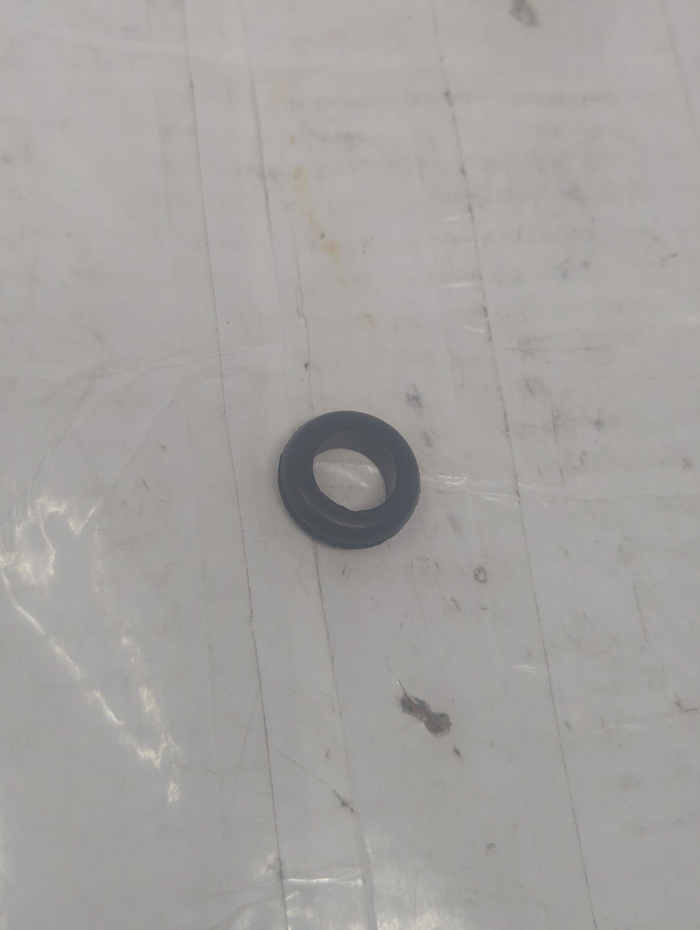 3MPL5 | New Rubber Grommet