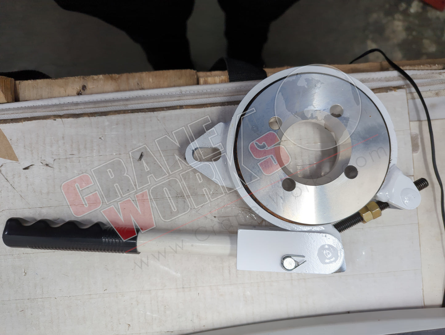 2451 | New Complete Brake Assembly