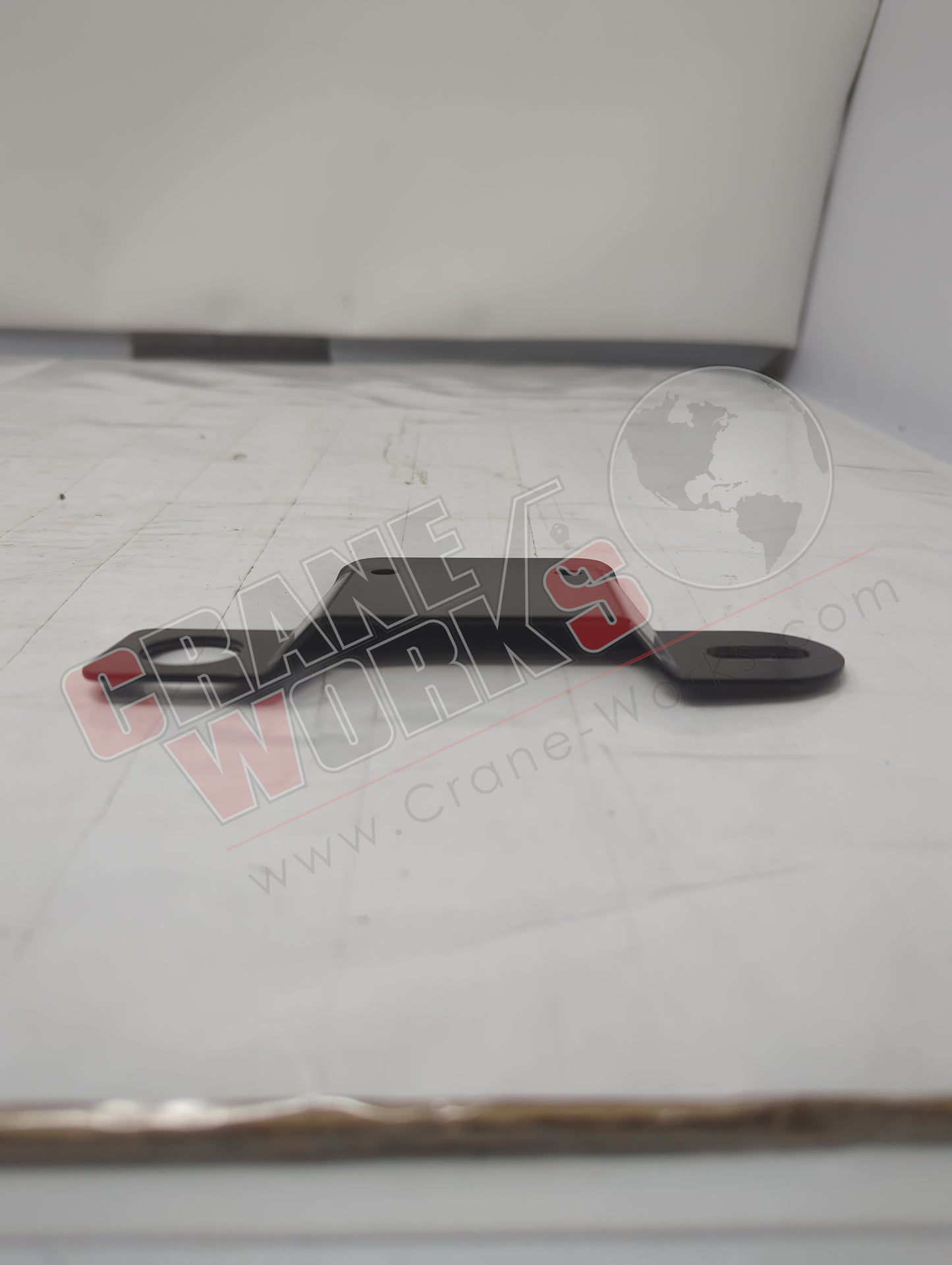 6609633 | New Lh Handle Mount