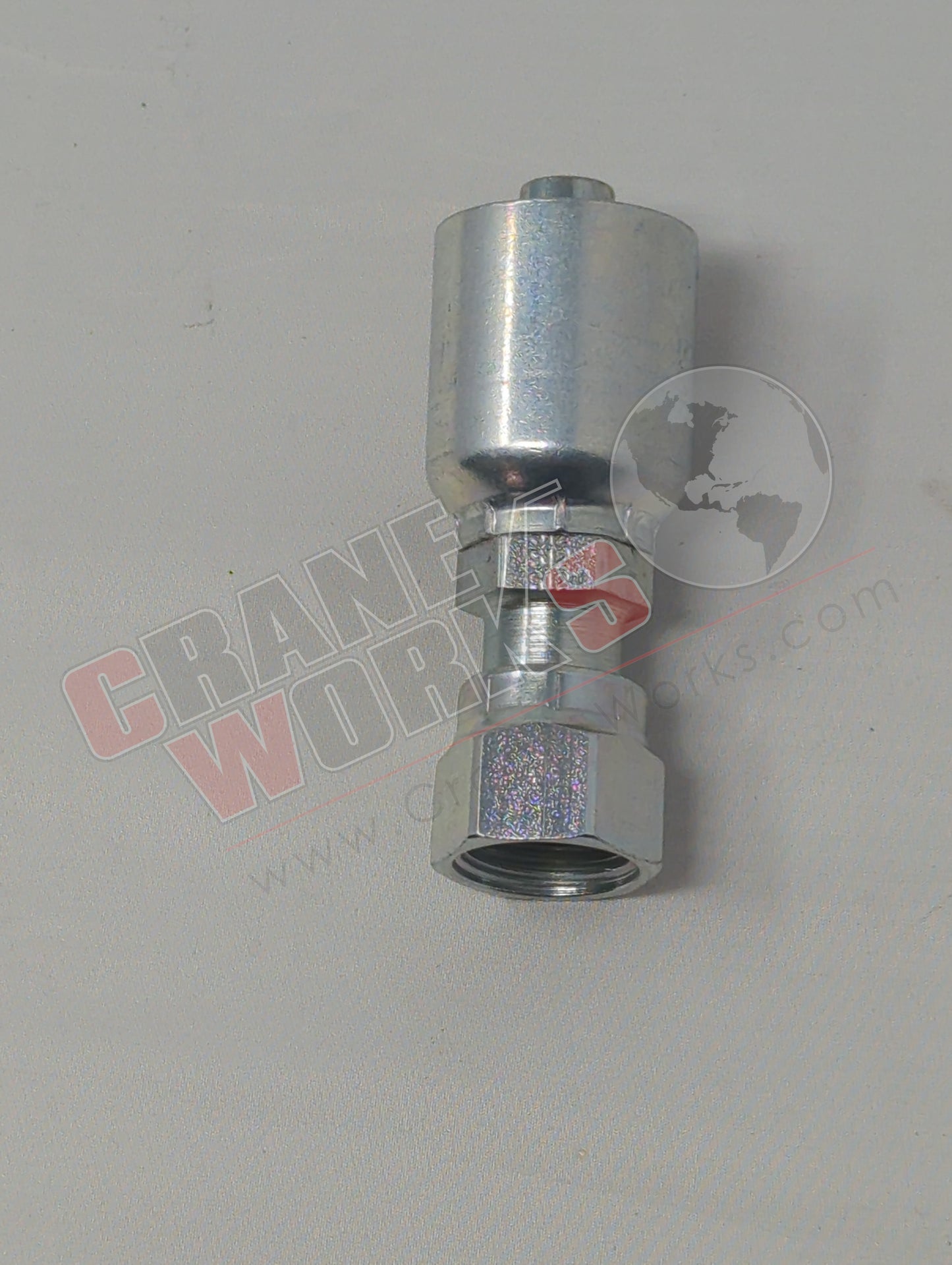 KP80038 | New 1/2"Tube X1/2"Hos, Seal-Lok Swvl (Long (1Js43-8-8)