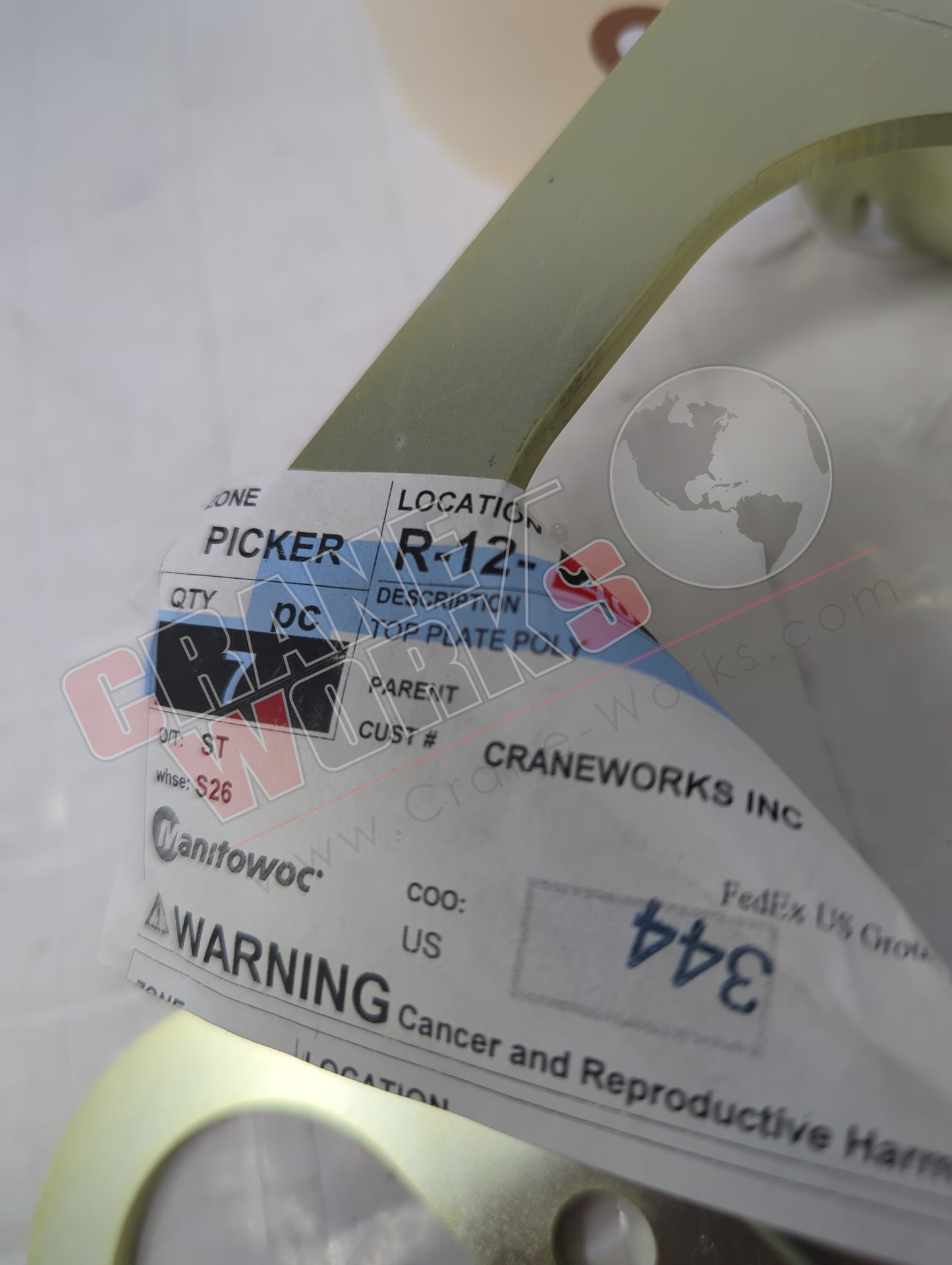 80093904 | New Outrigger Float Mount Bracket