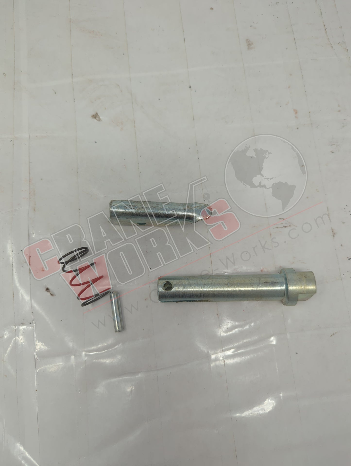 EZ1989-08 | New Pallet Fork Latch Kit