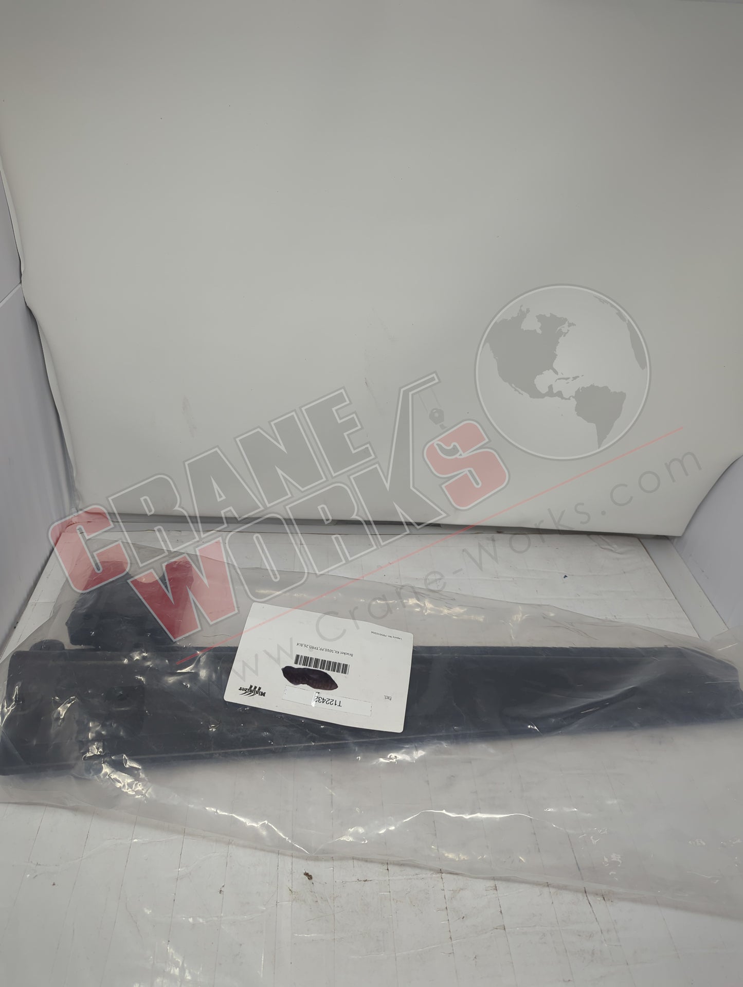 T122432 | New Fender Mount Bracket *Note*