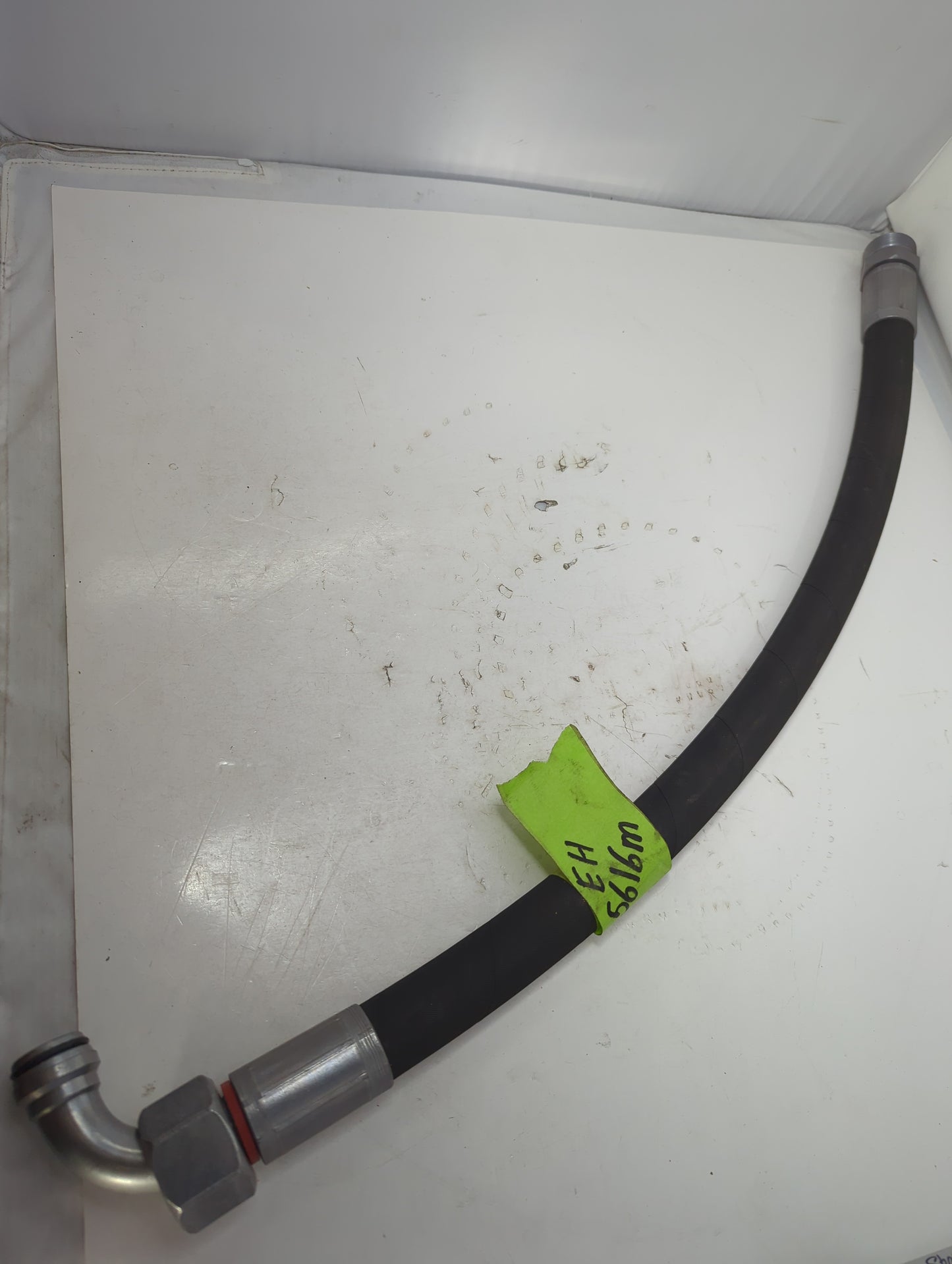 EH5616 | New Pressure Hose (Upper)