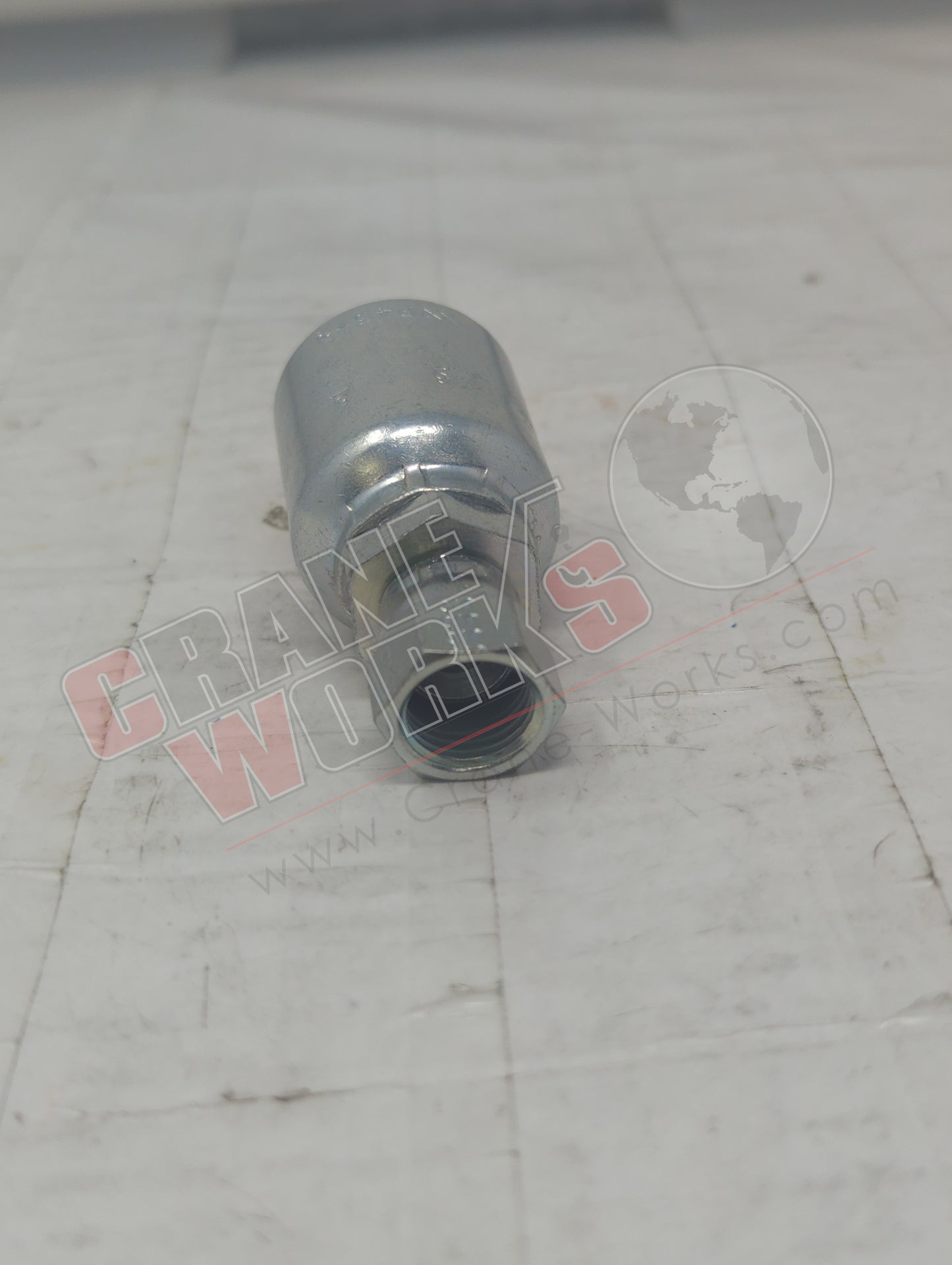 10643-06-08 | New -6X-8 Fem Jic Swv