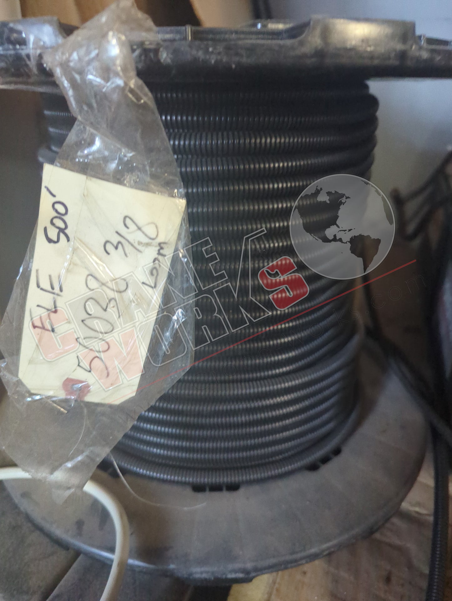 50038 | New 3/8 Split Loom