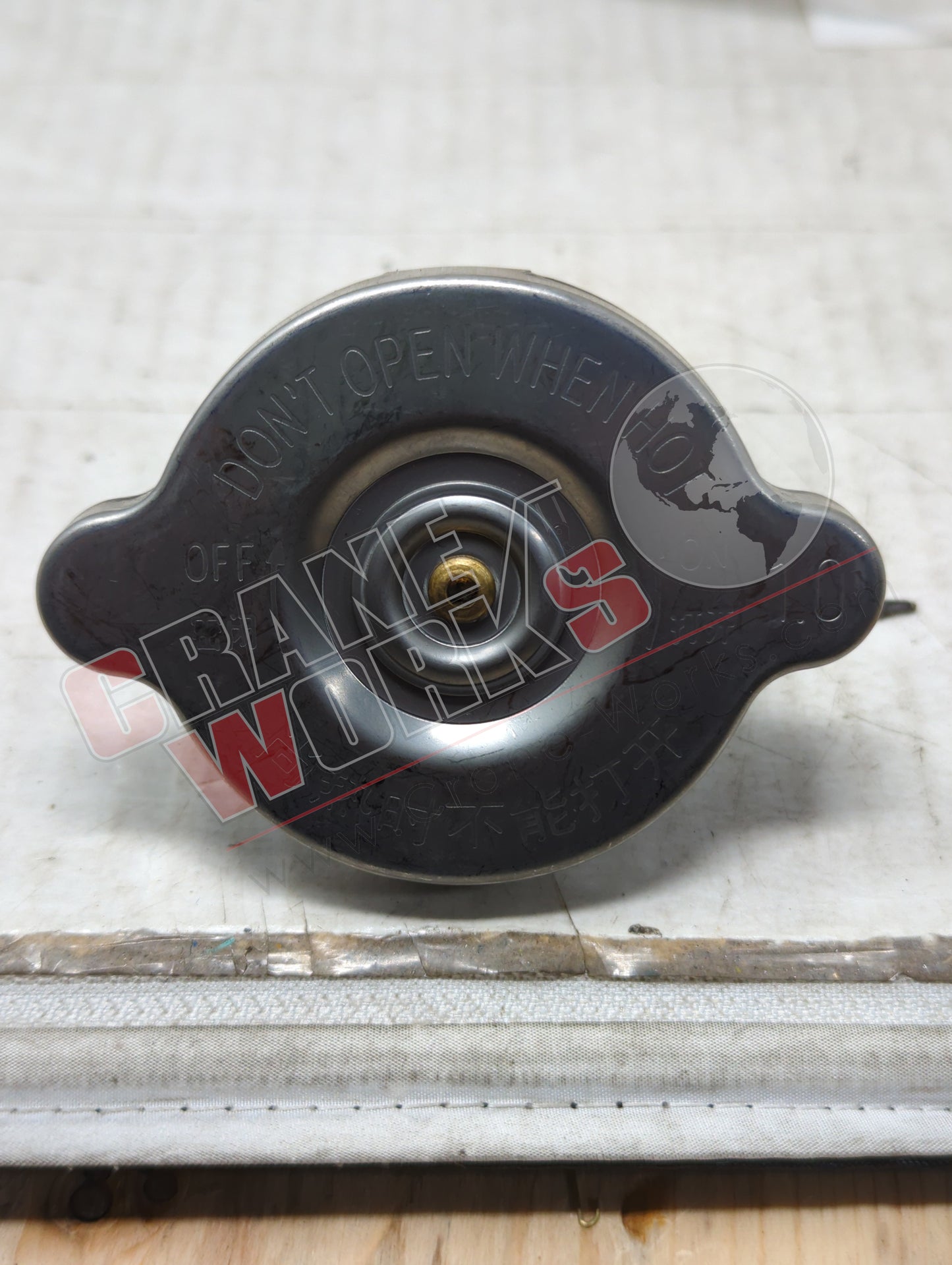 1911300079 | New Cap, Radiator