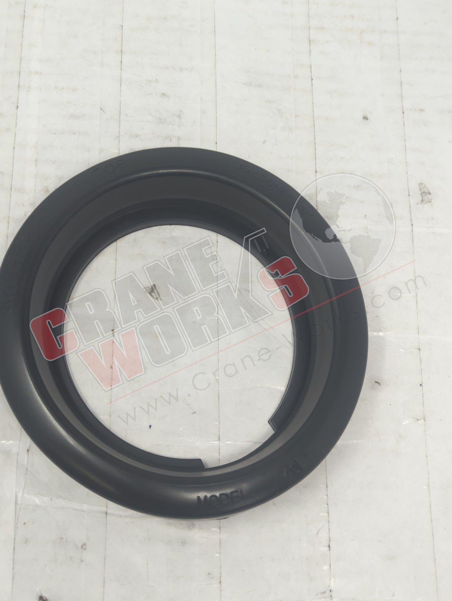 40700 | New 4" Flush Grommet