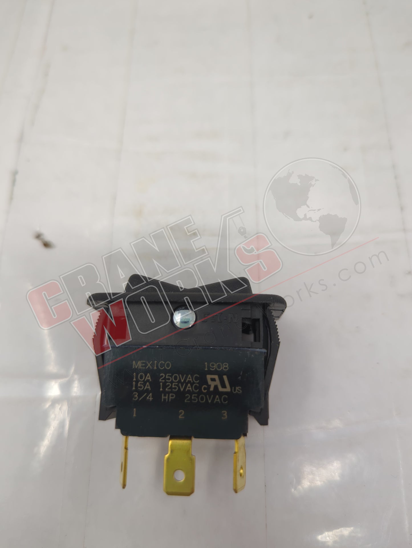 1223-879 | New Switch