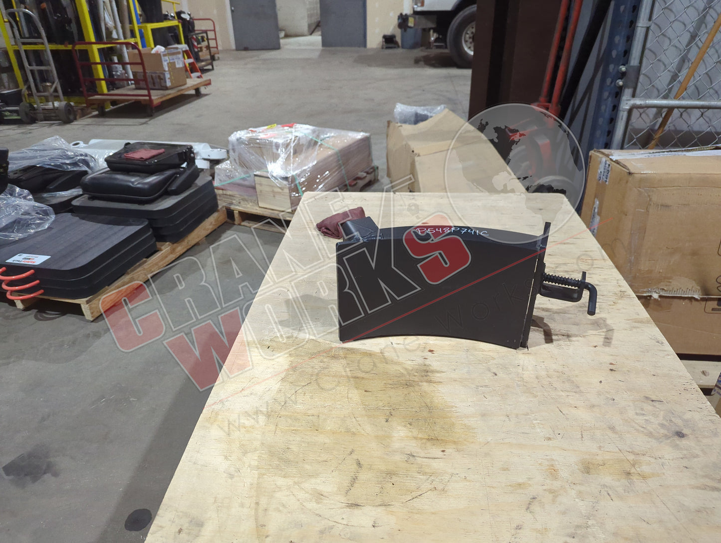 P548P741C | New Prowler Clip On Spacer