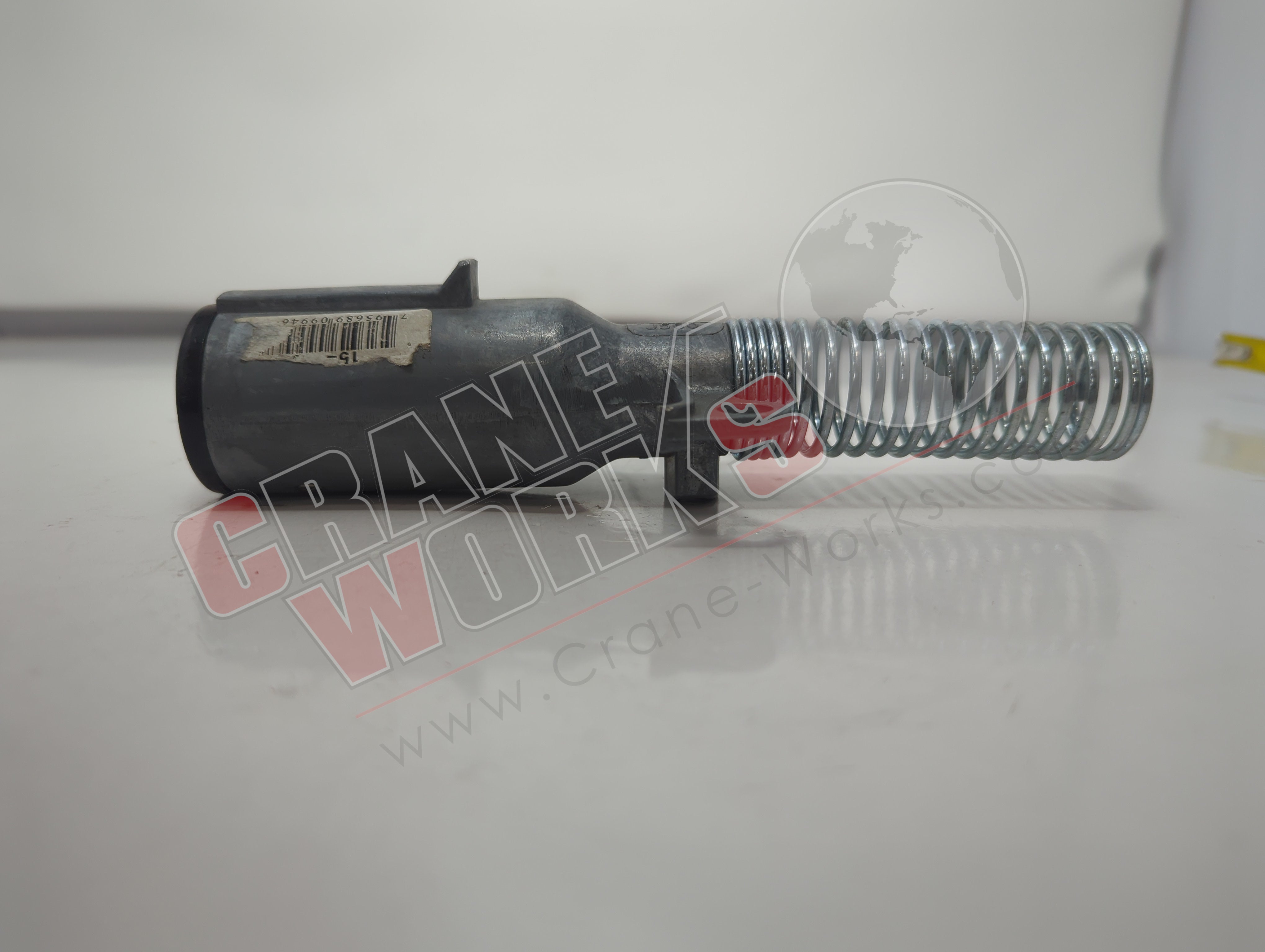 EL23784 | New 7-Way Male Plug – CraneWorks