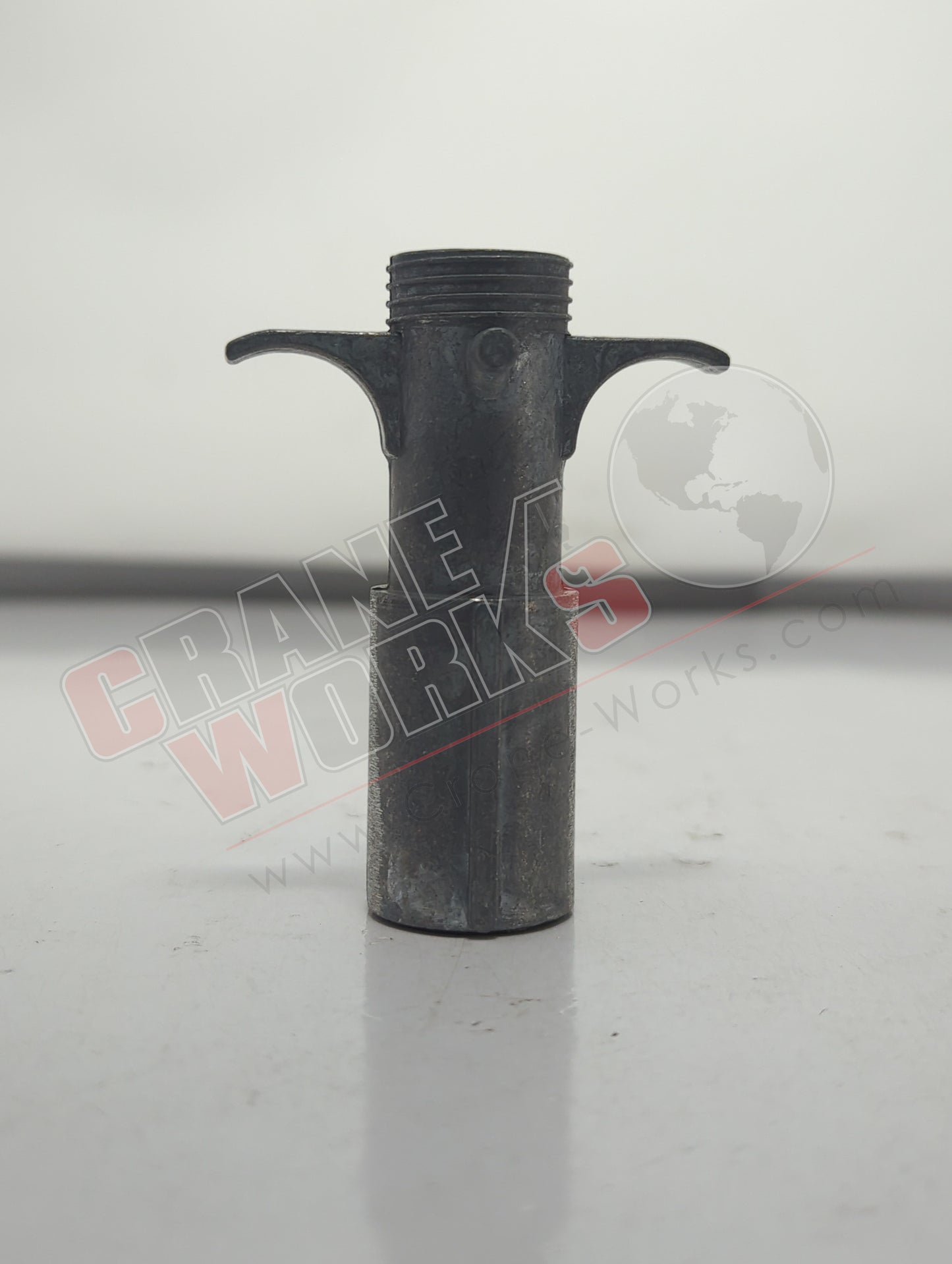 EL23603 | New 6 Way Male Plug