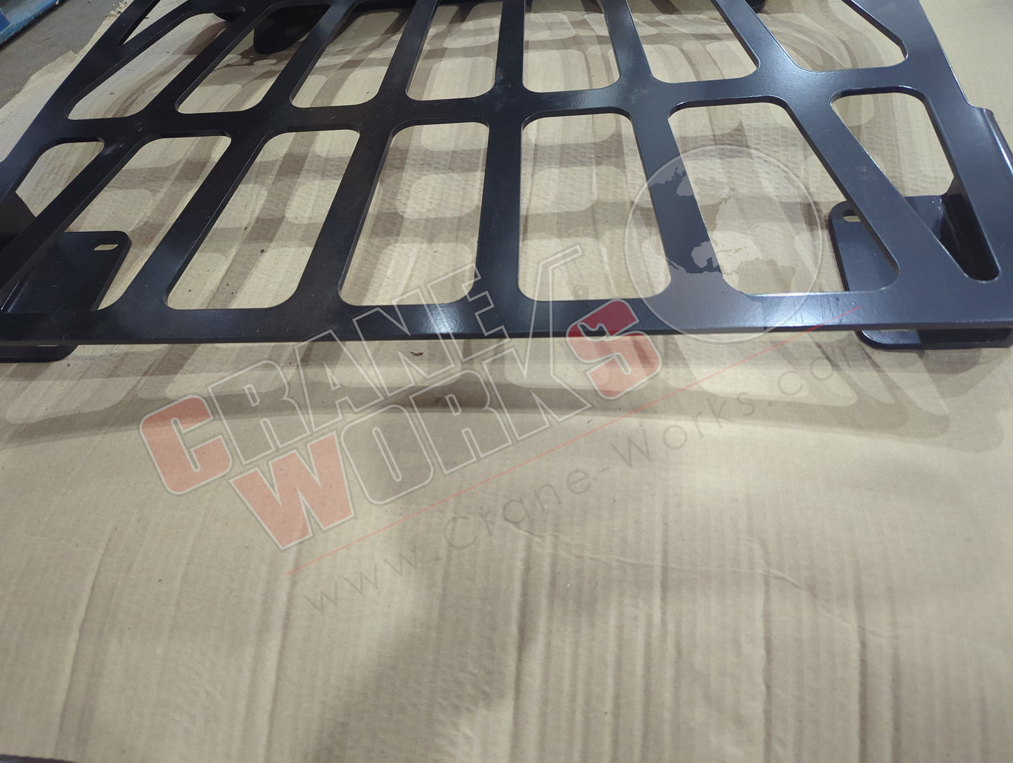 6609537 | New Upper Hatch Guard, New Cab