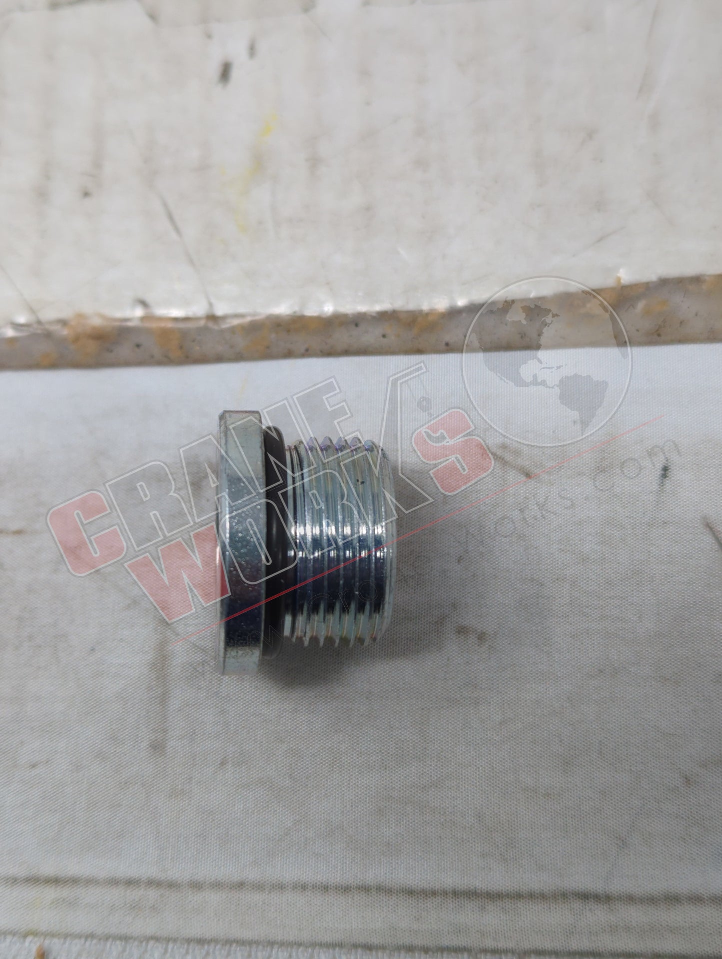 104569 | New Plug, Rear End Magnetic