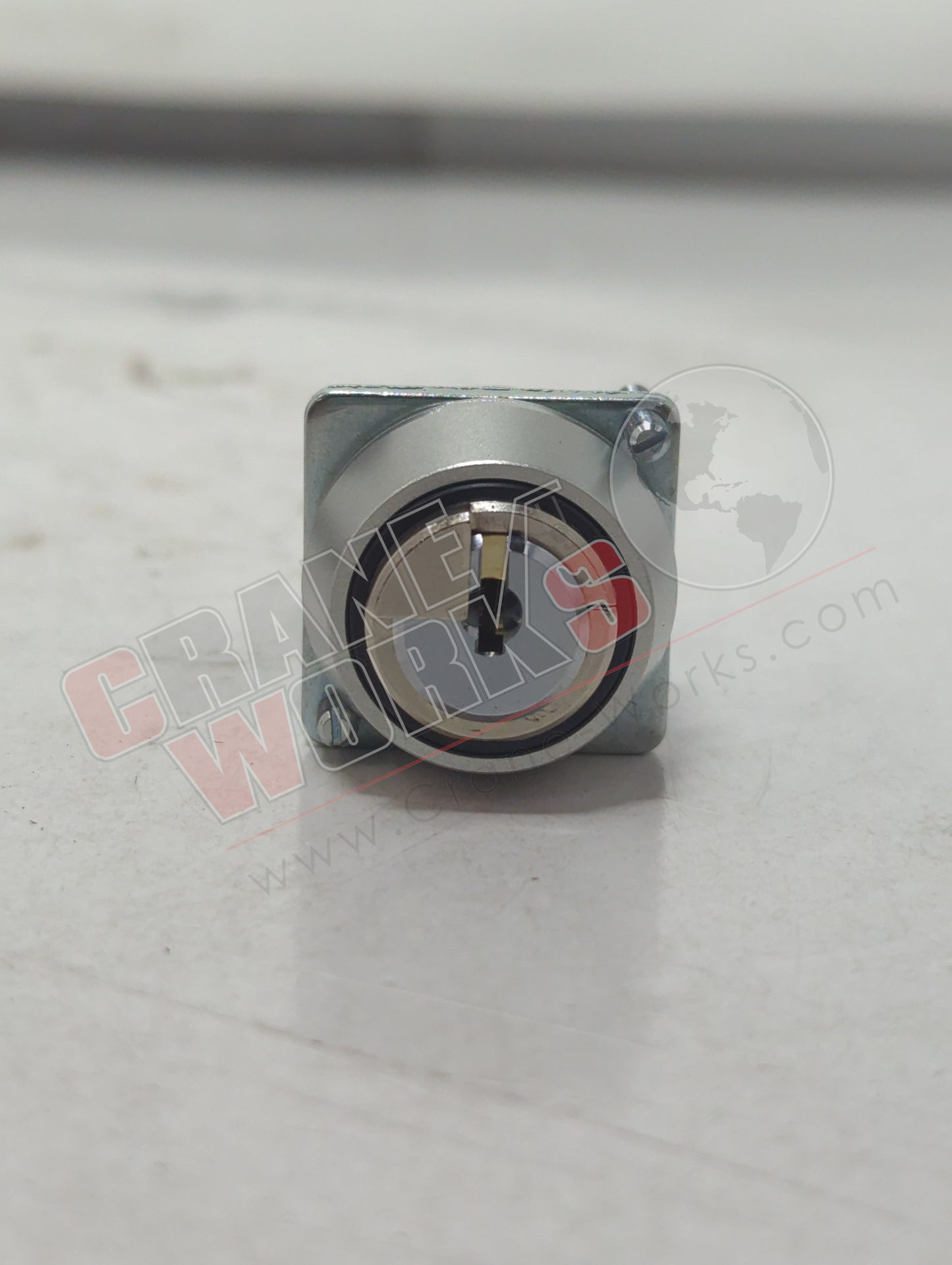 EEA3849 | New Switch Key/Nova 6