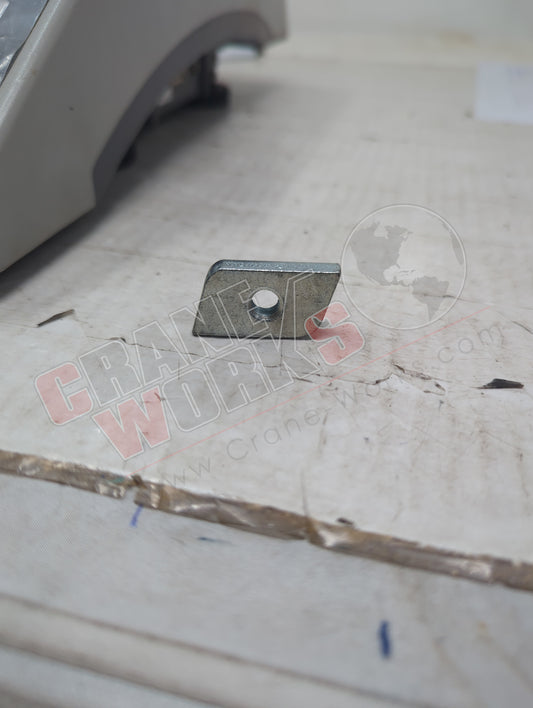 121050713 | New Lock Plate M 8