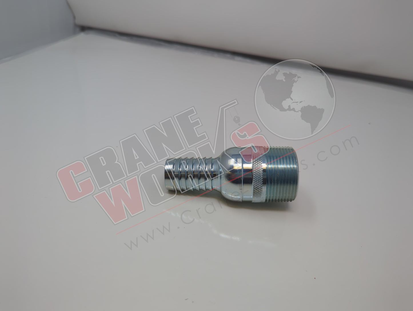 STC1015 | New Barb Fitting 1" X 1-1/4"