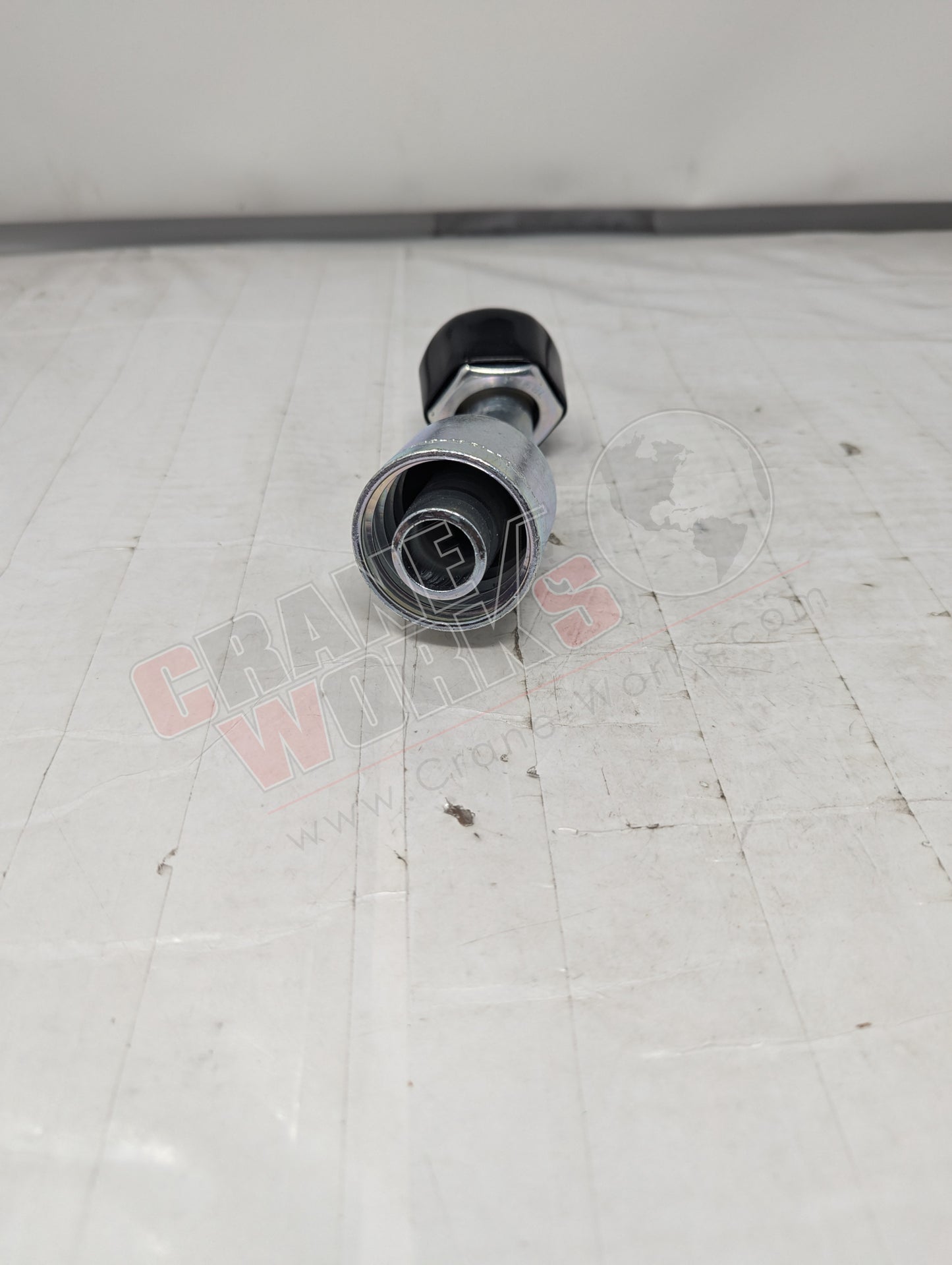 Picture of Kp80020, a  New 1" Tube X 1" Hose, 45 Dg.Seal-Lok Elbow, angle 2.