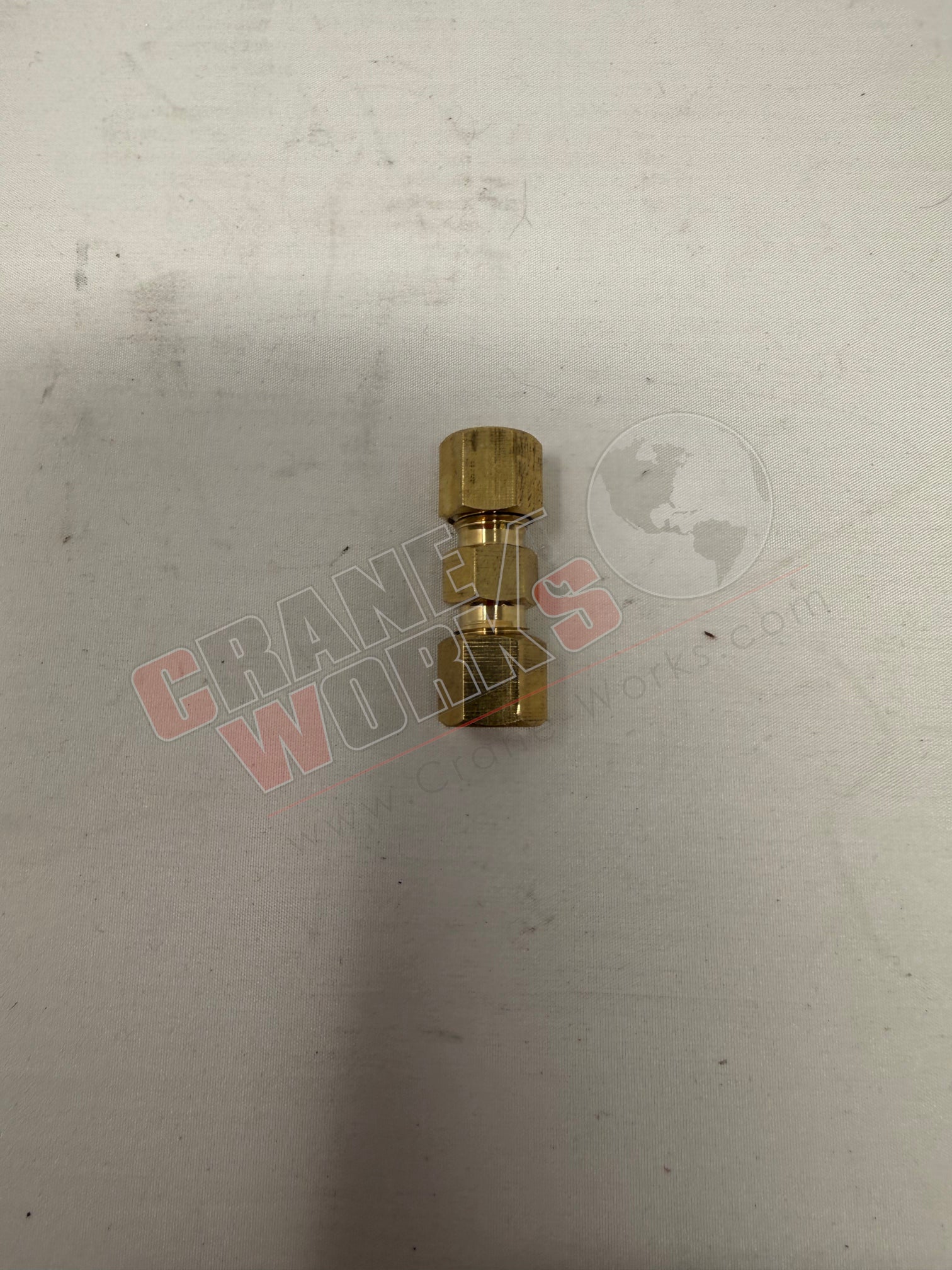 Picture of 62Nta3, a  New 3/16" Od X 3/16" Od Compresion Unions, angle 2.