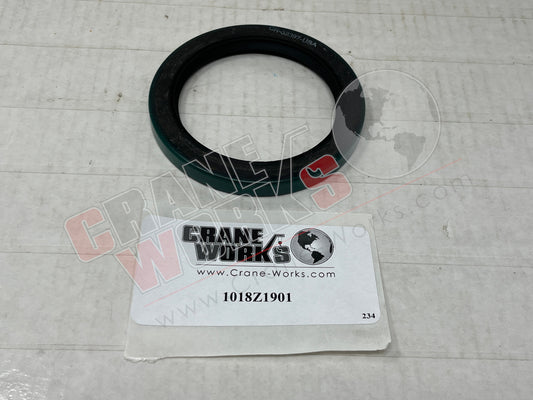 Picture of 1018Z1901, New Oil Seal.