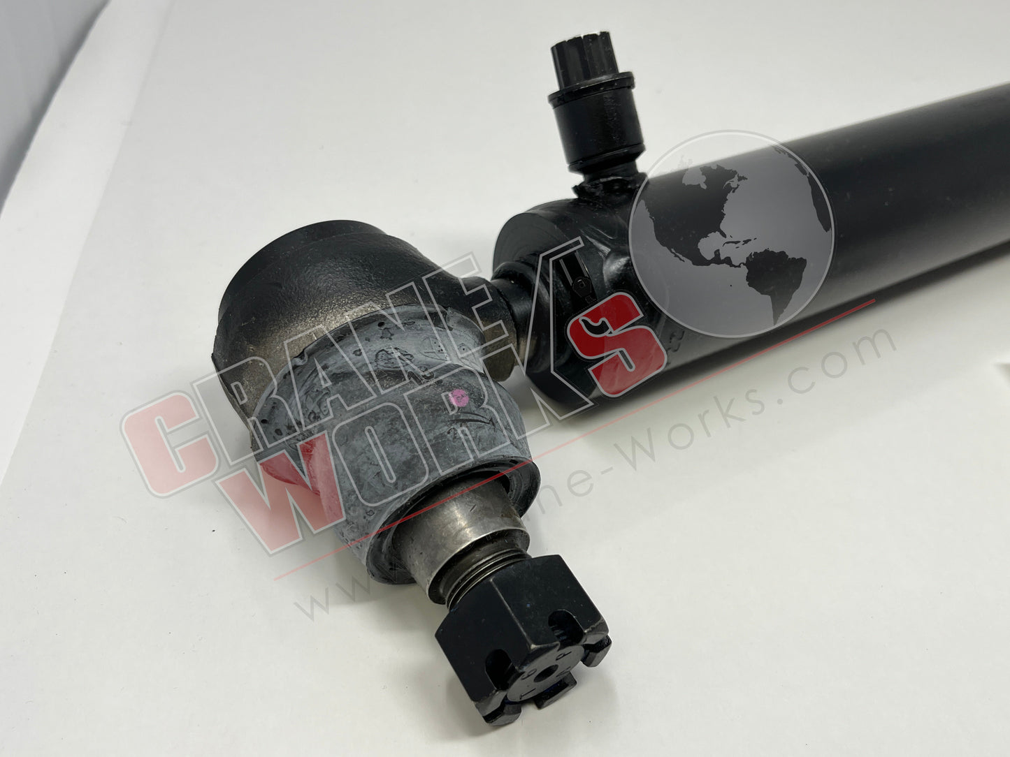 Picture of 20354043, New Steering Assist Cylinder.