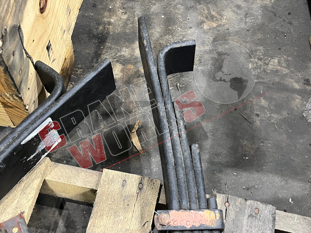 Chassis Spring Handle 3534536C91 | New Rear Chassis Spring #20000 – CraneWorks