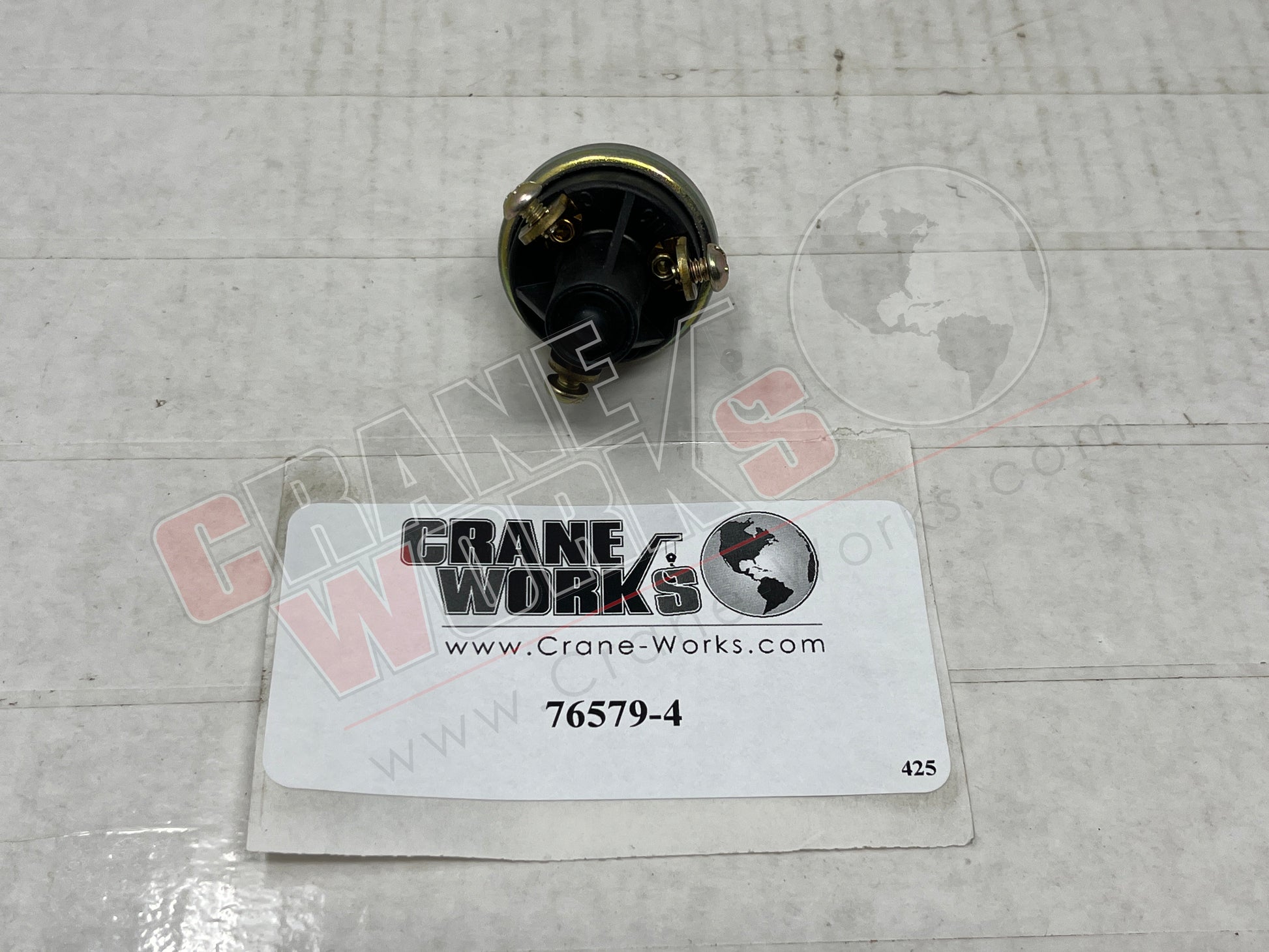 Picture of 76579-4, New Hobbs Pressure Switch.