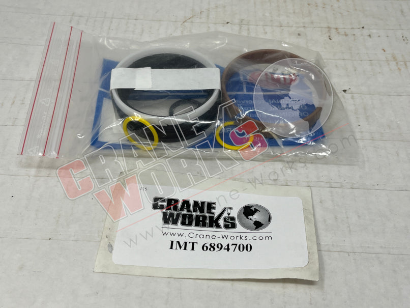 Picture of IMT 6894700 NEW SEAL KIT FOR PISTON